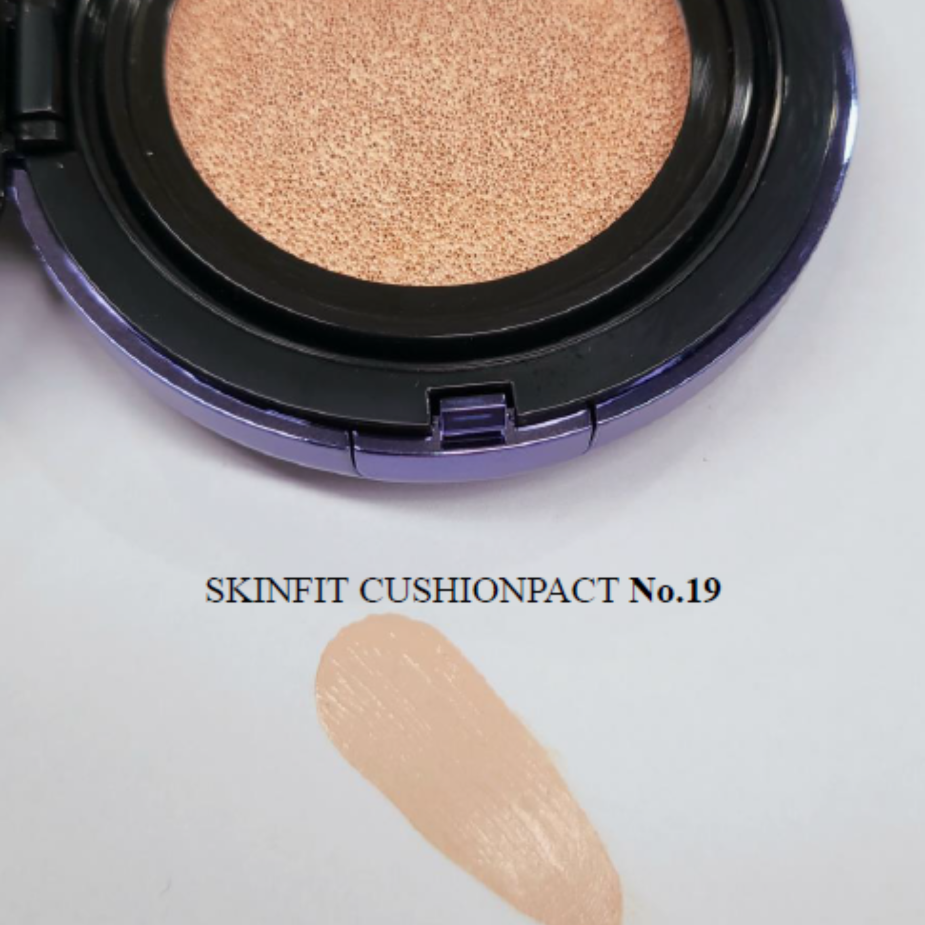 CUSKIN inovatyvus cushion makiažo pagrindas su keičiamu užpildu SPF50+ PA+++, 15g + 15g