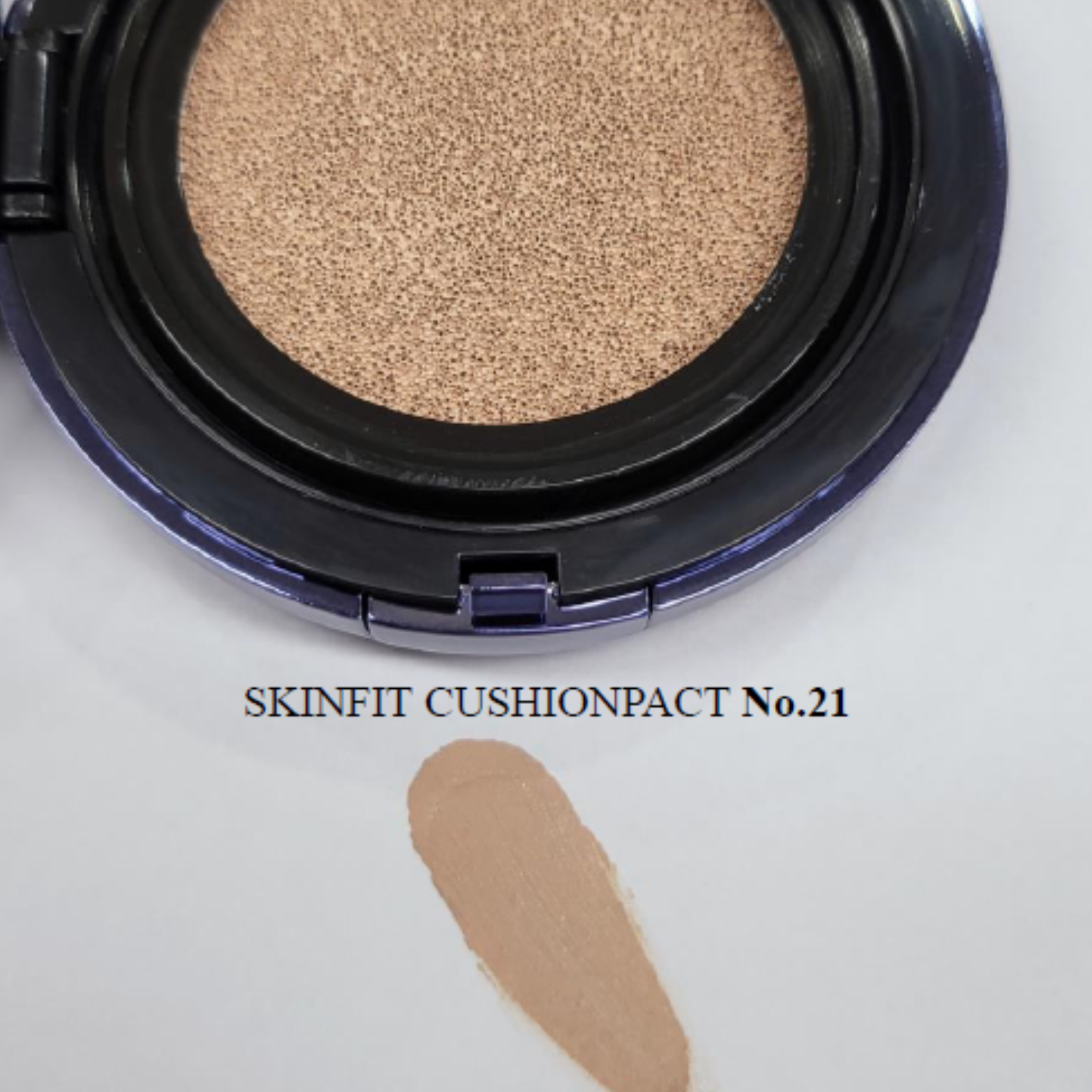 CUSKIN inovatyvus cushion makiažo pagrindas su keičiamu užpildu SPF50+ PA+++, 15g + 15g